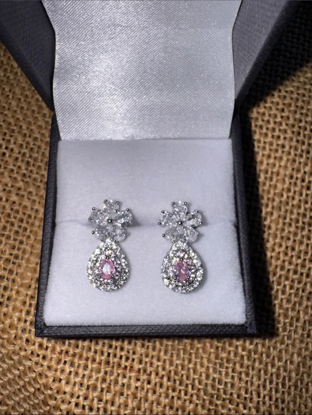 N/A stunning silver